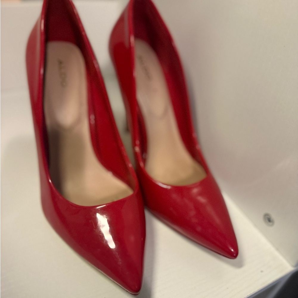 Aldo Red Glossy Heels